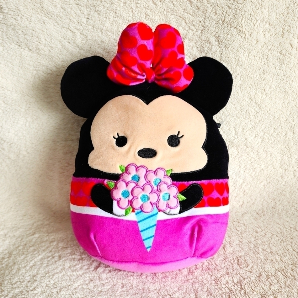 New original Squishmallow Disney Minnie Mouse holding flowers, size 10'